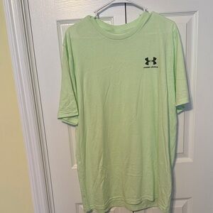 Under Armour Men's Light Green Short Sleeve Tee